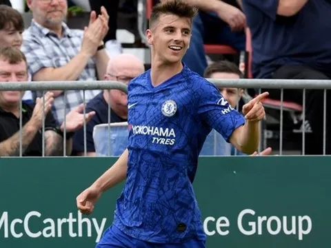 Học trò Lampard có hợp đồng chính thức với Chelsea