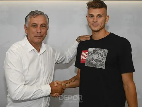 CHÍNH THỨC: Inter Milan tiếp tục cho mượn cầu thủ '8 năm đá 2 trận'