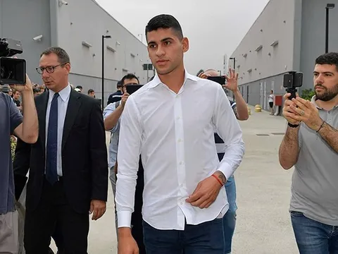 CHÍNH THỨC: Juventus đón hợp đồng thứ 5 trong mùa hè