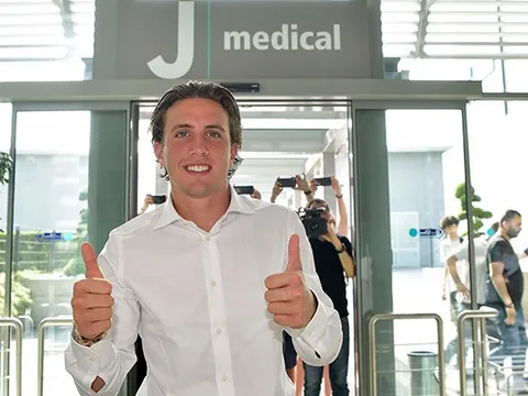 CHÍNH THỨC: Juventus đón tân binh đầu tiên trong mùa hè