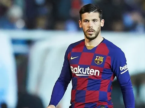 CHÍNH THỨC: "Kẻ bị Barca ruồng bỏ" dương tính với COVID-19
