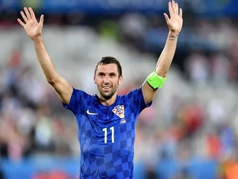 CHÍNH THỨC: "Kẻ từ chối Barca" tuyên bố giải nghệ