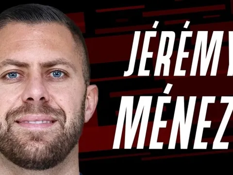 CHÍNH THỨC: "Khao khát của Sir Alex" trở lại Italia chơi bóng