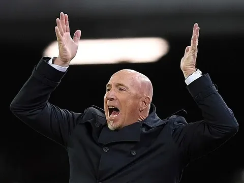 CHÍNH THỨC! Lò xay đáng sợ, HLV thứ 13 ở Serie A bị sa thải