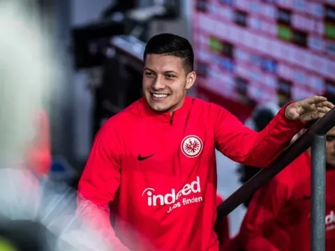 CHÍNH THỨC! Man Utd lắc đầu, "siêu bom xịt" bị Real trả về nơi sản xuất