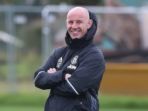 CHÍNH THỨC: Man Utd thay đổi vị trí trọng yếu, đón người cũ trở lại