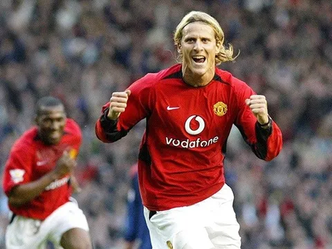 CHÍNH THỨC: Tạm biệt Diego Forlan - 'tiếc nuối' của Sir Alex Ferguson