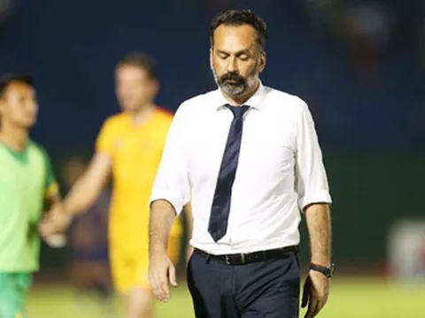 CHÍNH THỨC: Xác định HLV đầu tiên "bay ghế" tại V-League 2020