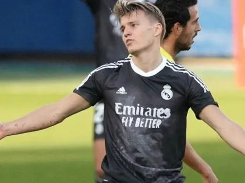 Cho Arsenal mượn Martin Odegaard, Real nhận được bao nhiêu?