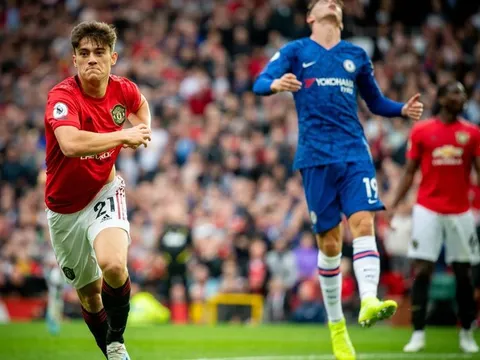 CHOÁNG! Đến Man Utd 2 tháng, tân binh tăng giá phi mã hơn gấp đôi