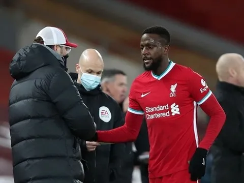CHOÁNG! Origi bỏ lỡ cơ hội khó tin, đẩy Liverpool vào thế khó