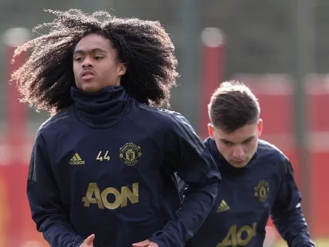Fan Man Utd: "Cậu ấy quá tốt để đá ở đội U-23"