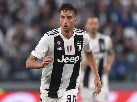Chốt giá 60 triệu, Barcelona có người thay Xavi từ Juve