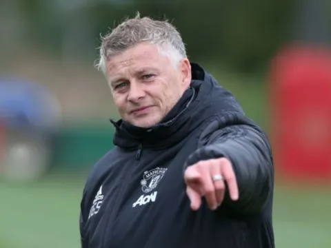 Chốt "kế hoạch B" cho Sancho, Man United bắt đầu đàm phán với Barcelona