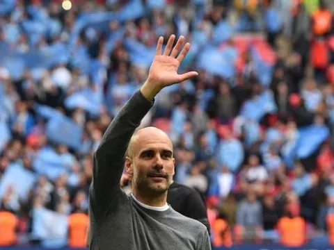 Chris Sutton: "Man City chưa phải là CLB ưu tú"