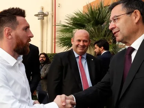 Chủ tịch Barca tiết lộ sự thật không ngờ về Messi đằng sau vụ giảm lương 70%