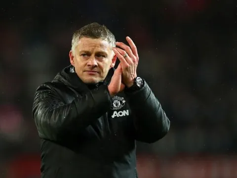 Chưa tới Jack Grealish, M.U chi 43 triệu tất tay vì "quái thú toàn diện"