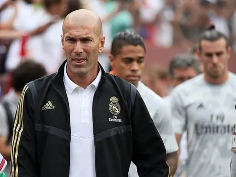 Chưa vào mùa, Zidane đã đau đầu vì tình hình nhân sự
