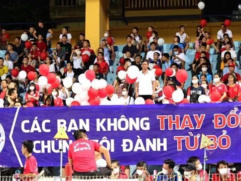 Chuyện bầu Đức, tấm băng rôn phản đối và sự thay đổi của HAGL