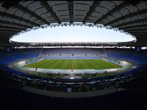 Chuyển động Serie A: Dồn về Rome, giải quyết trong 45 ngày