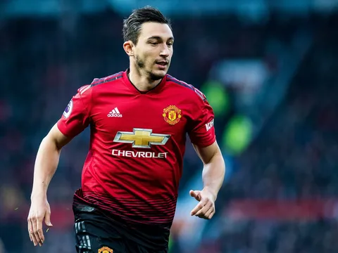 Chuyển nhượng 12/08: 1 cái tên ra đi, M.U ký 7 HĐ mới; Bom tấn 300 triệu sắp nổ; Liverpool bán "siêu trung vệ"?