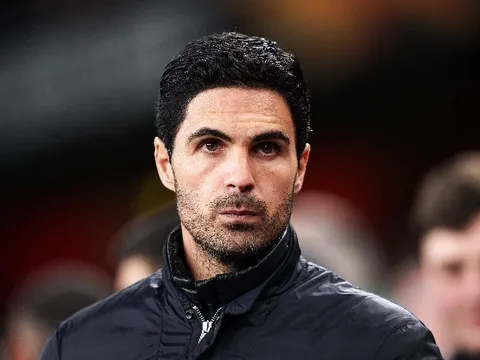 Chuyển nhượng Arsenal: Mua 2, bán 7