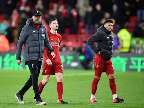 Chuyện quái quỷ gì đang xảy ra với Liverpool?