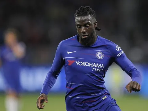 'Monaco muốn hỗ trợ Fabregas bằng một người chạy tốt ở hàng tiền vệ'