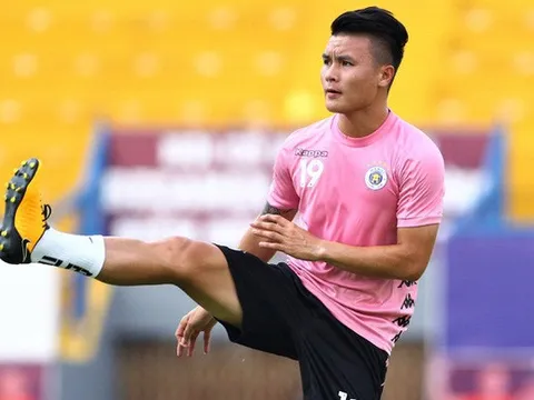 CLB Hà Nội nhận hung tin từ Quang Hải trước trận derby thủ đô