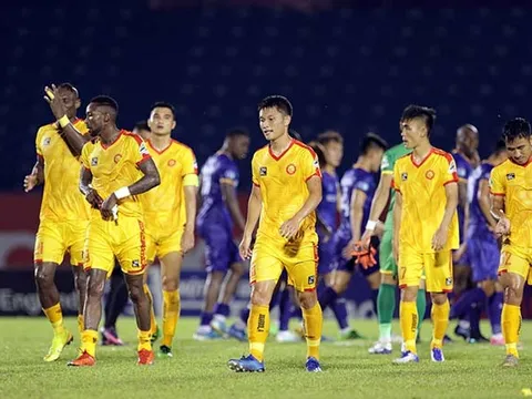 CLB Thanh Hóa đòi bỏ giải, những người trong cuộc nói gì?