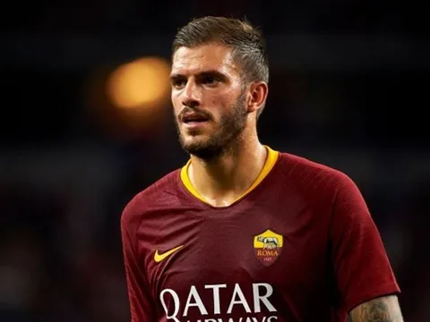 Có sao Chelsea, AS Roma đẩy “người thừa” ra đường