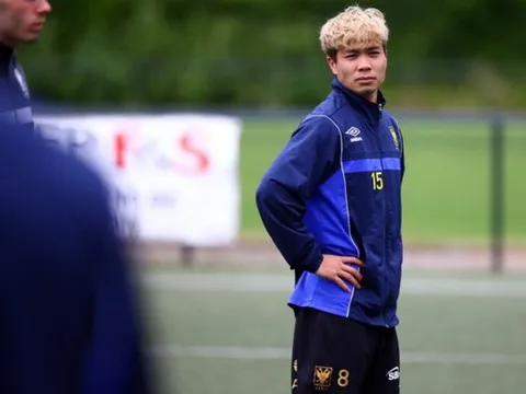 Công Phượng bị gạch tên khỏi danh sách đăng ký của Sint-Truiden