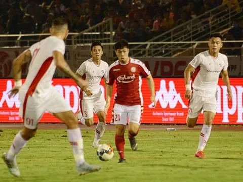 Công Phượng "tả xung, hữu đột" trong ngày CLB TP.HCM thắng đậm Viettel