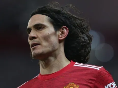 Edinson Cavani 'bẻ lái', chốt tương lai không tưởng tại Man Utd