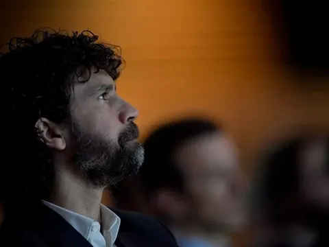 COVID-19 tàn phá nước Ý, người lãnh đạo thừa nhận một sự bất lực