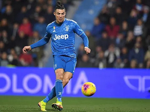 “Nổ súng” 13 trận liên tiếp, Ronaldo tiếp tục khiến Juventus ấm lòng