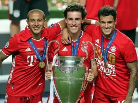 Cứ sau 122 phút, sao Real lại nâng cúp 1 lần...