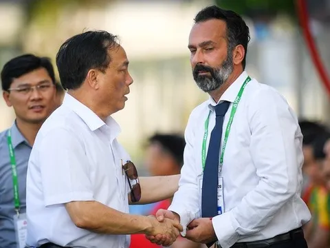 Cựu HLV Thanh Hoá gửi thông điệp cứng rắn, đòi kiện bầu Đệ lên FIFA