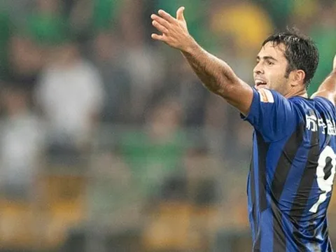 Cựu sao Inter Milan úp mở khả năng trở về Serie A