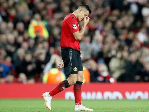 Cựu sao Man Utd: 'Cậu ta là bản hợp đồng lố bịch và sai lầm'