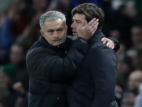 Cựu sao Tottenham chỉ ra điều mà Jose Mourinho còn kém Pochettino