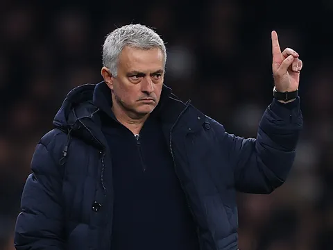 Cựu thuyền trưởng Man Utd ca ngợi "kẻ bị Mourinho hắt hủi" tại Tottenham