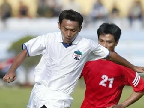 Cựu tiền vệ HAGL được chọn vào BHL ĐT Thái Lan để đấu Việt Nam