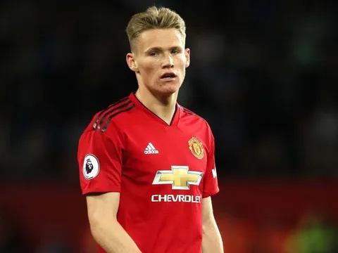 51% CĐV M.U muốn Solskjaer 'trảm' McTominay, dùng 1 cái tên bắt cặp Pogba