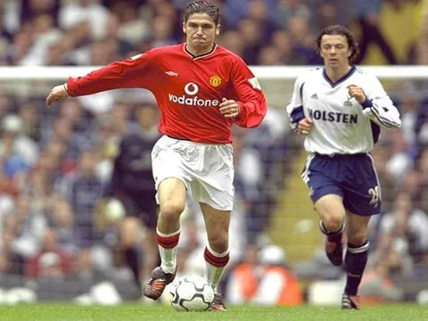 Tại Man Utd, có một cầu thủ hầu như không đổ mồ hôi và chỉ mỉm cười