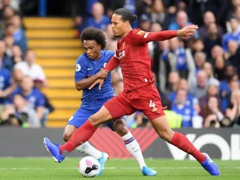 Thua Liverpool, fan Chelsea điên tiết: "Tống khứ đồ tạp nham đó khỏi đây"