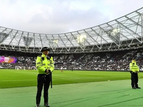 Đá bóng làng nhàng, bạn vẫn có thể kiếm tiền từ bóng đá qua 10 công việc này