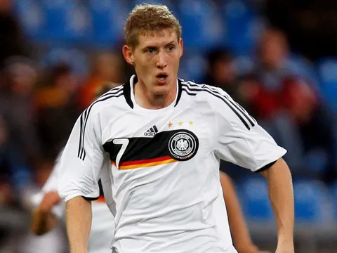 Đã rõ CLB V-League khiến cựu sao U21 Đức bất mãn khi đến thử việc