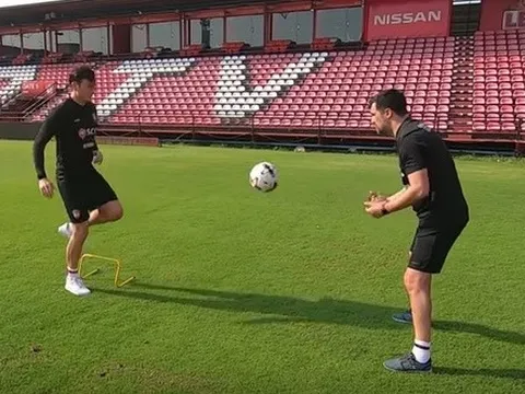 Đã rõ lý do vì sao Văn Lâm dự bị tại Muangthong United