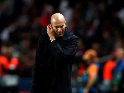 Đại bại, fan Real nổi điên: "Sa thải Zidane, mang người đó về"